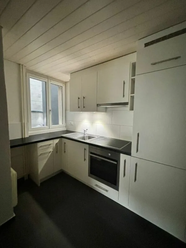 St-Imier, schönes 2-Zimmer-Apartment im 1. Stock