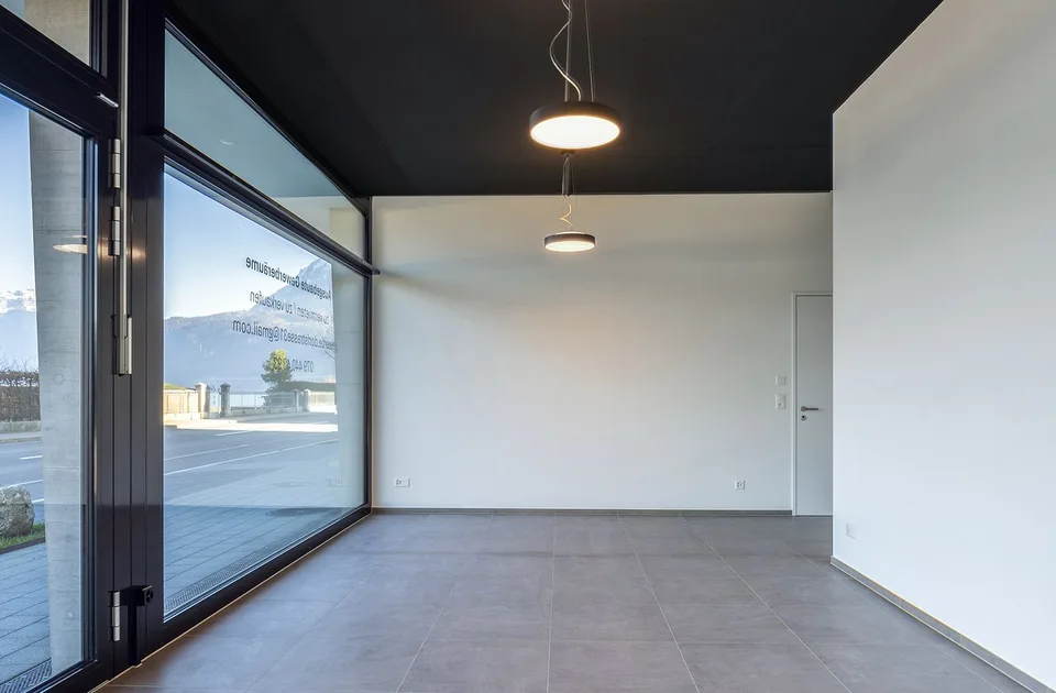 64 m² Gewerbelokal / Verkaufsfläche an der Dorfstrasse in Beckenried