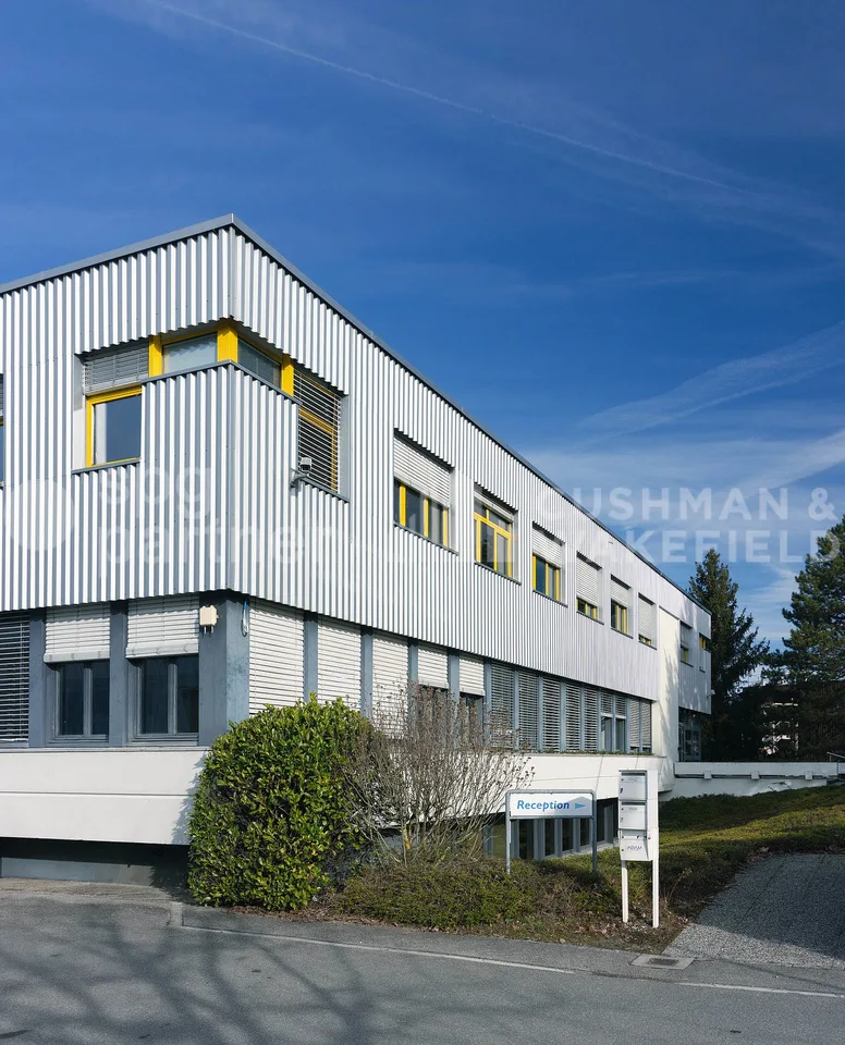 Industrielle und administrative Flächen - Veyrot 11
