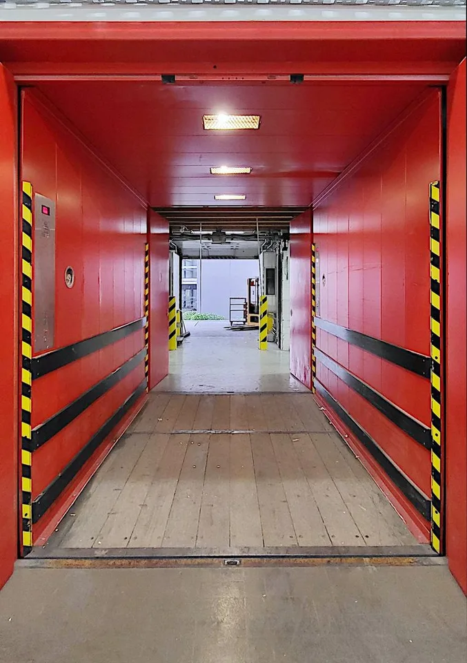 "Ihr neuer Produktionsstandort in Zofingen - knapp 3'000 m2 Produktion, Lager und Büro!" – Foto 17 von 17