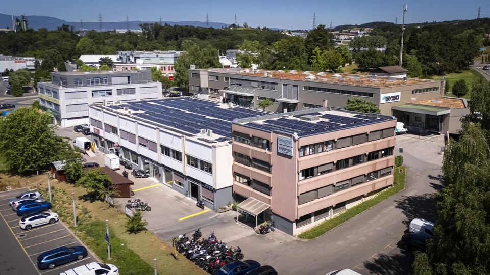 Büro von 75 m2 im 1. Stock mit Aufzug - Nähe Autobahn und Bus