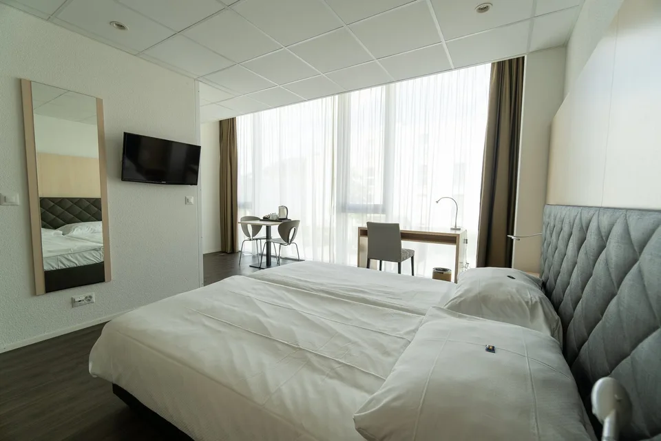 "Moderne 1.5 Zimmer-Wohnung  - Ihr Zuhause mit Hotelleistungen ab CHF 1‘680."-"