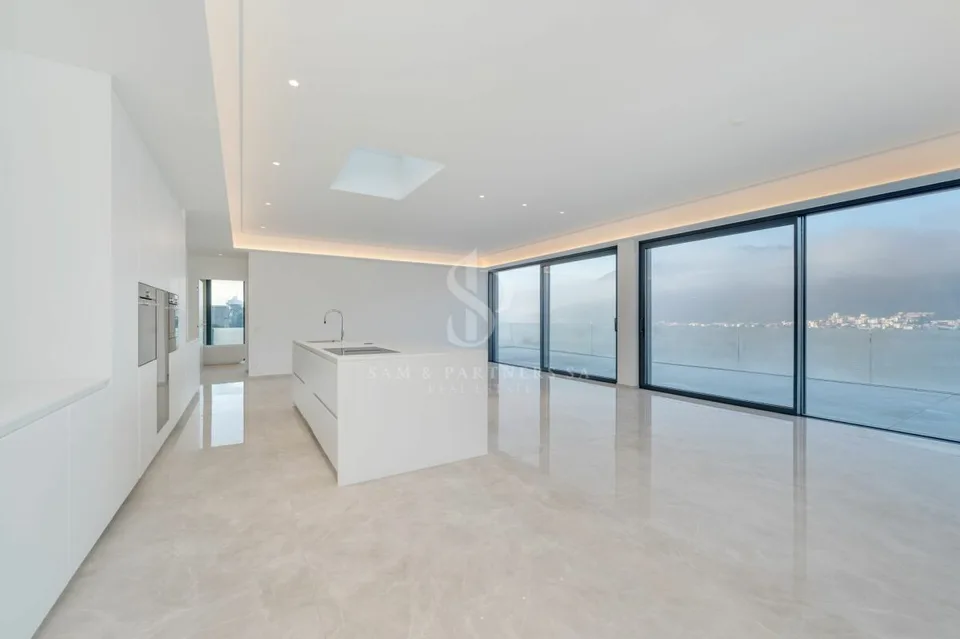 Dachwohnung mit Seeblick