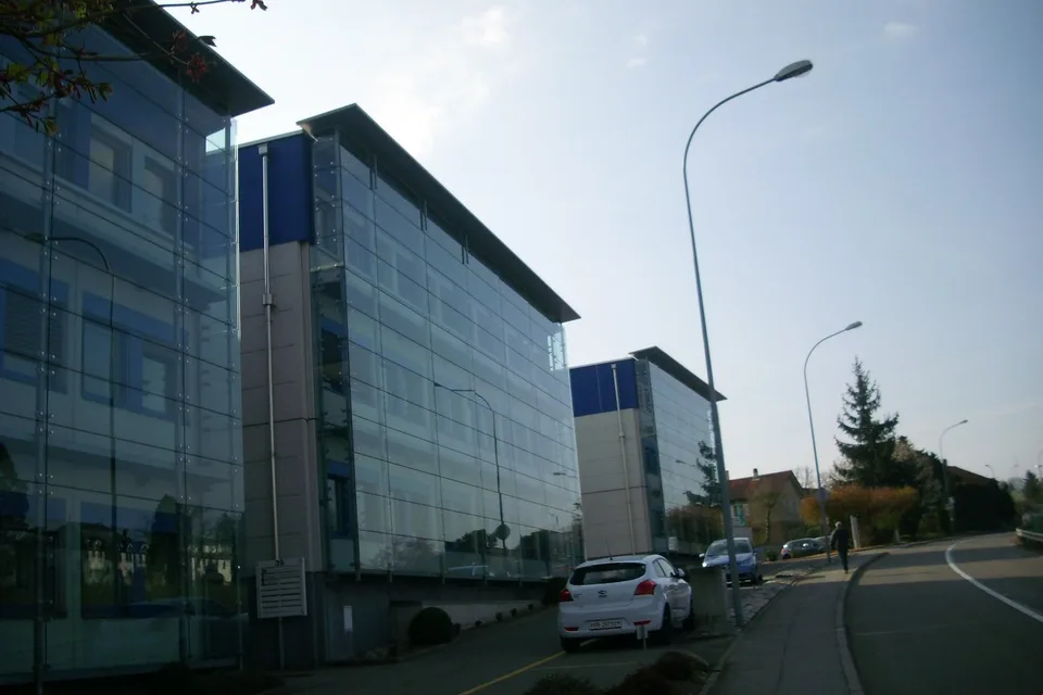 Von 124 bis 874 m2 Büroflächen in Granges-Paccot/Freiburg