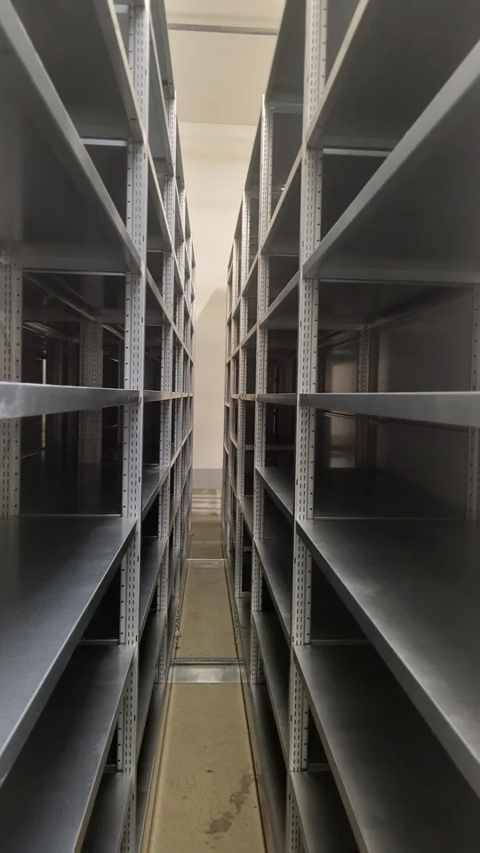 Schieberegallanlage zu vermieten