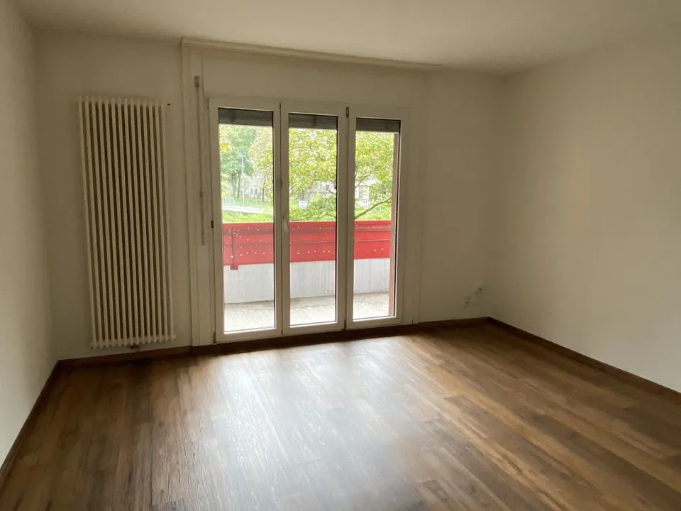 Affascinante appartamento di 3.5 locali con balcone e vista sulla montagna a Biasca – foto 6 di 10