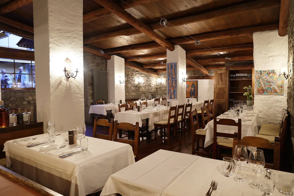 NUCLEO ASCONA - Elegante ristorante