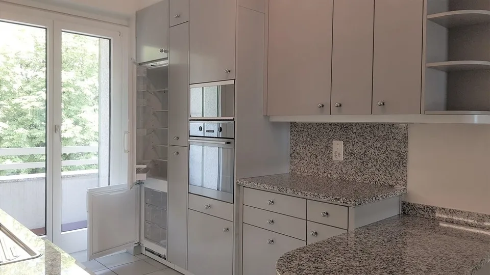 Superbe appartement de 6 pièces avec vue panoramique sur le lac