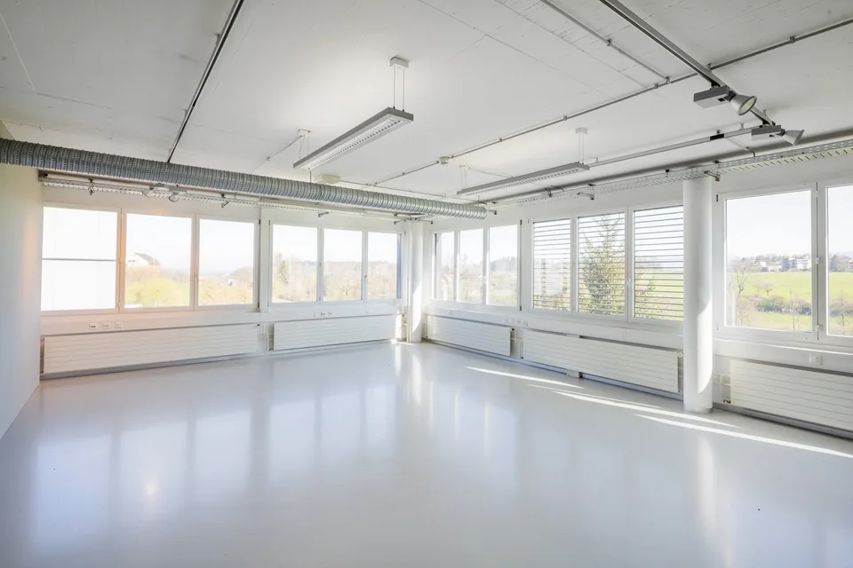 Moderne Bürofläche in Cham – 55 m²