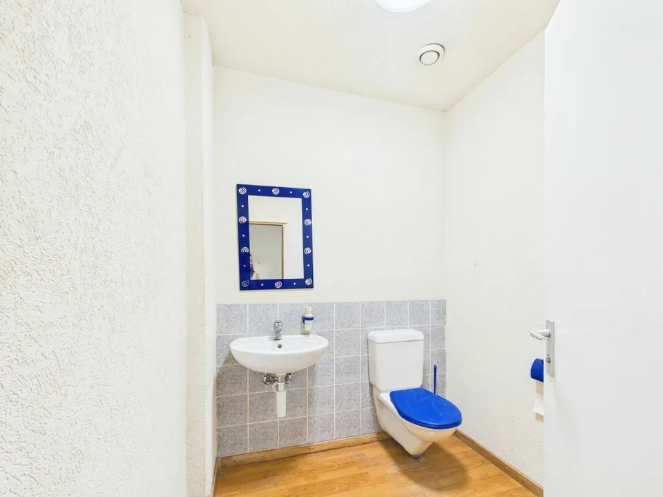 2 Zimmer Wohnung in Fällanden – foto 17 di 17