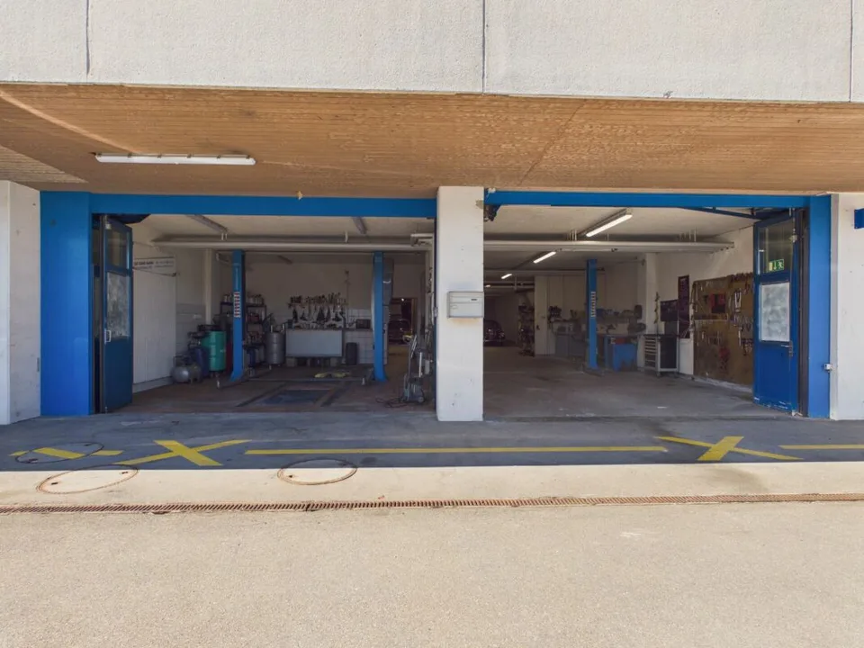 Ihre Traum-Garage in Fällanden wartet auf Sie!