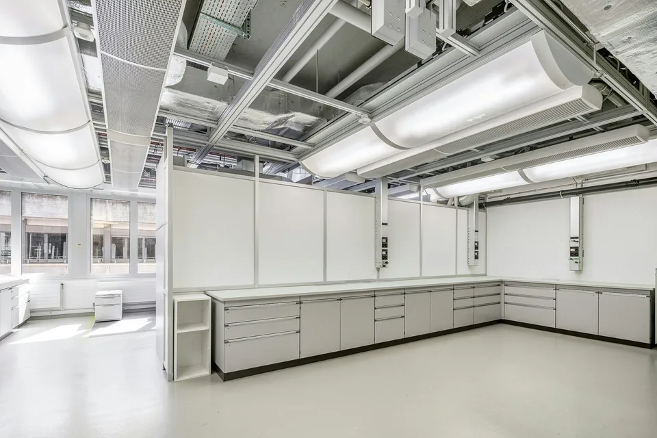 Erstklassige Labore mit BSL1 und BSL2 Standard im Horgen Labs Campus – Foto 10 von 11