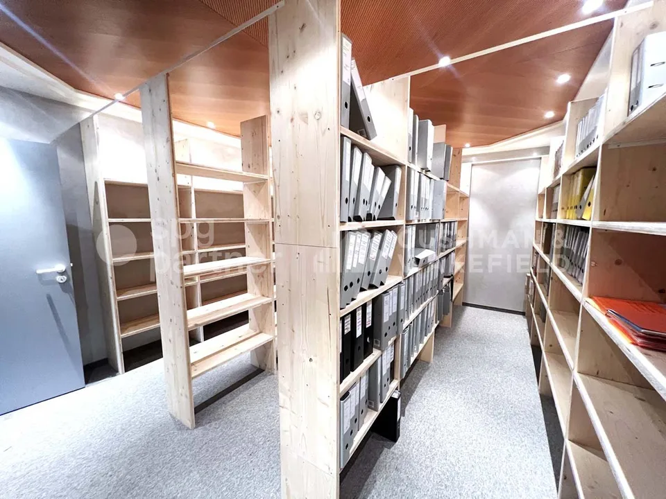 ST-CERGUE 297 - Uffici luminosi e funzionali disponibili per l'affitto o la vendita