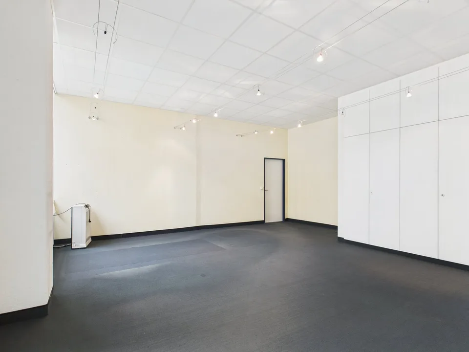 350m2 vielseitig nutzbare Bürofläche (Praxis, Kita, Physio) – Foto 10 von 11