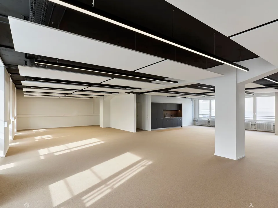 Spazio ufficio attraente – ristrutturazione moderna e posizione centrale a Biel