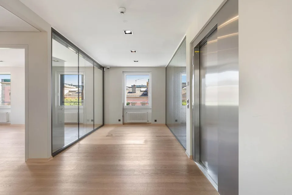Büro mit Prestige, unmittelbare Nähe zum Parc des Bastions