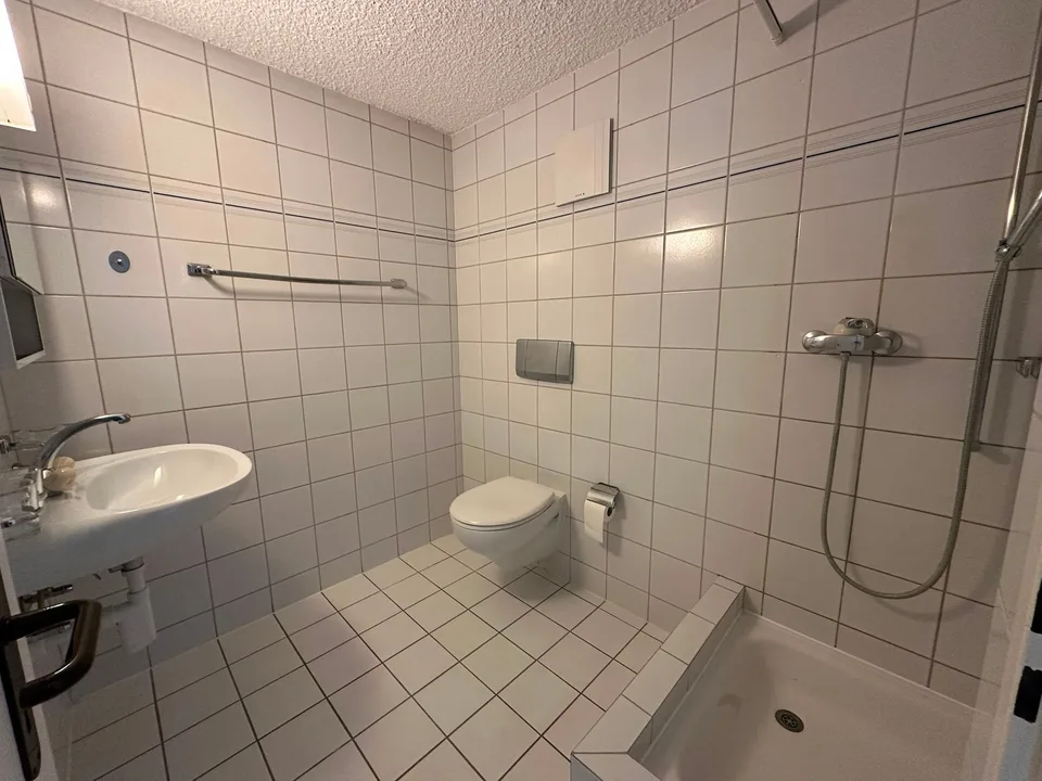 Spacieux appartement de 5.5 pièces avec terrasse à Saint-Imier – photo 15 sur 17