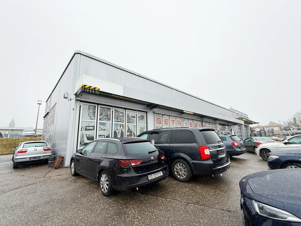 ETABLIERTE AUTOGARAGE MIT KOMPLETTER AUSSTATTUNG IN GRENCHEN ZU VERK