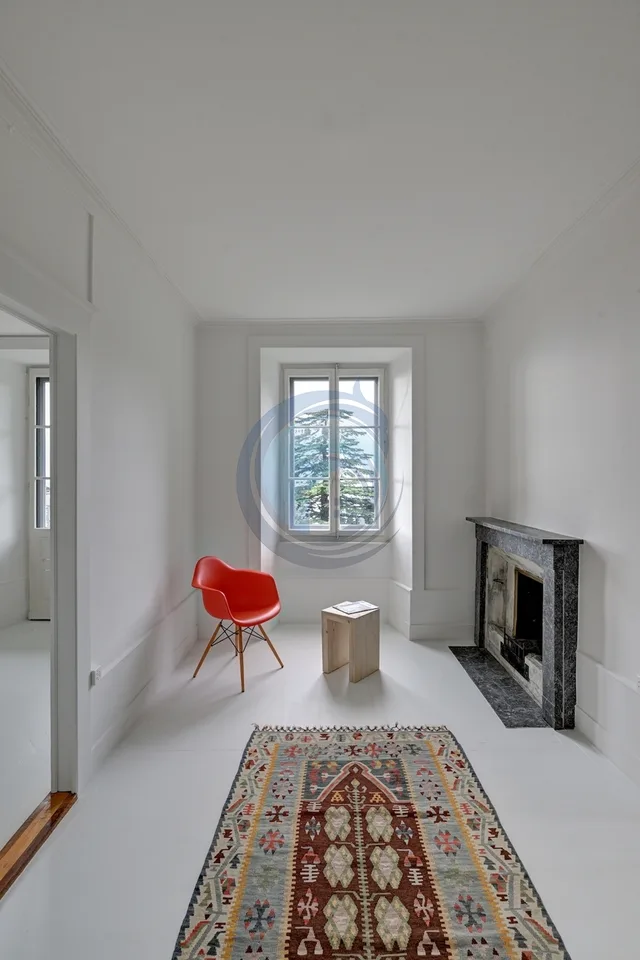 SPLENDIDO APPARTAMENTO DI 7,5 LOCALI CON VISTA LAGO