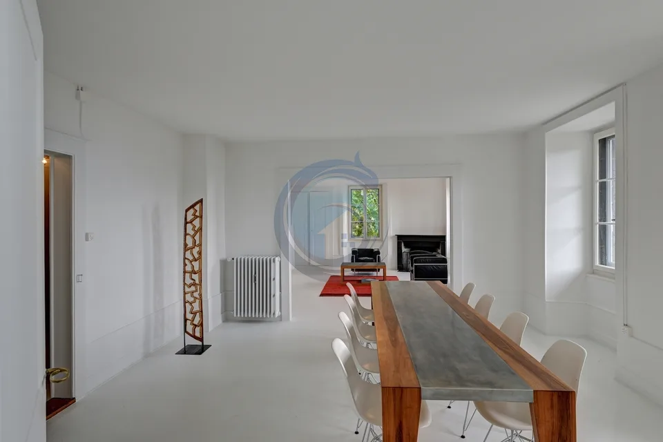 SPLENDIDO APPARTAMENTO DI 7,5 LOCALI CON VISTA LAGO