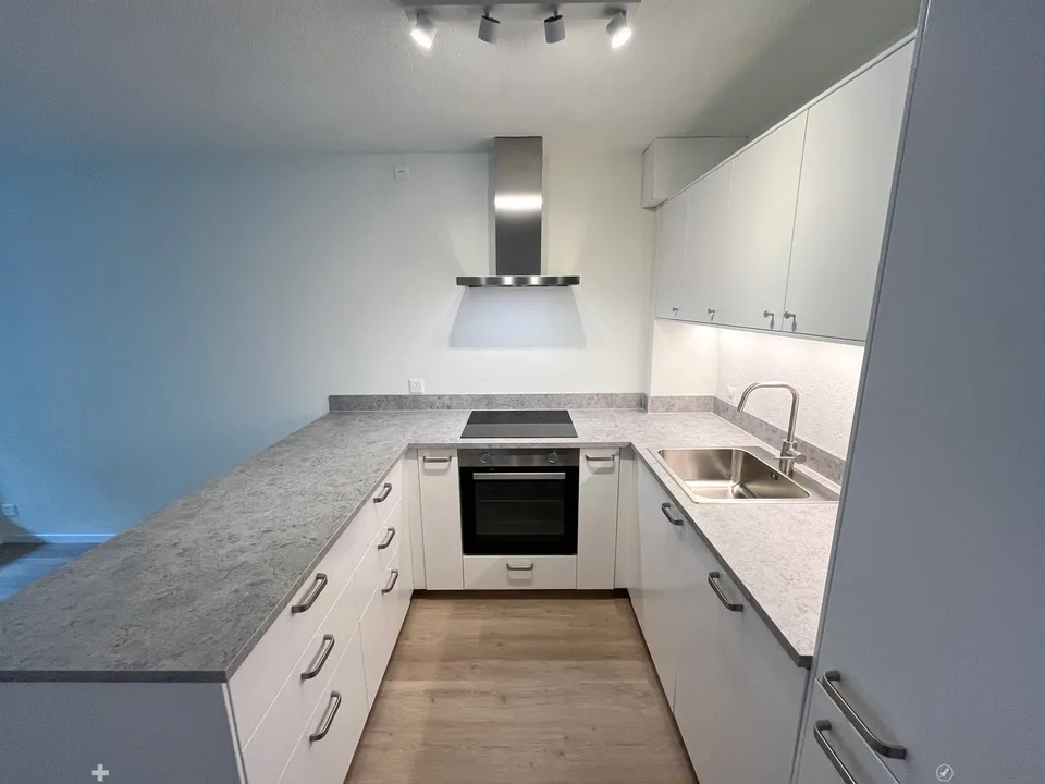 Sanierte 3.5-Zi-Whg mit Terrasse und Balkon