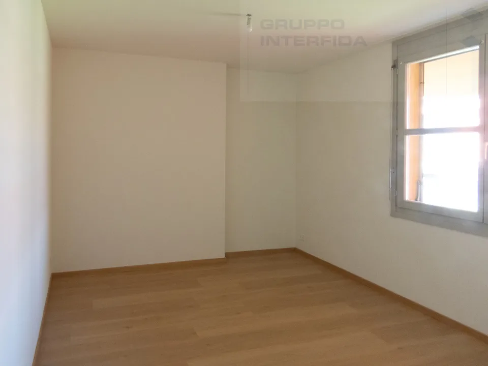 Wohnung 3.5 Zimmer geräumig und modern – Foto 9 von 12