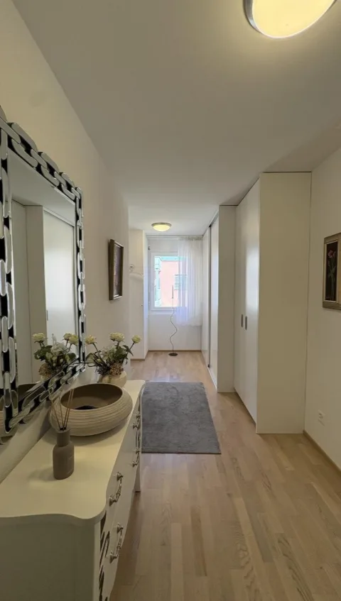 Appartamento Minergie spazioso 3.5 locali con 106 m², due bagni e grande loggia