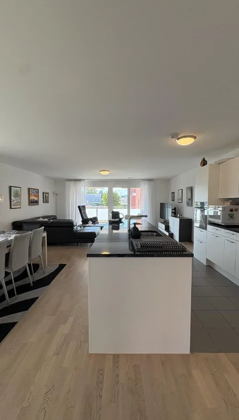 Grosszügige 3.5-Zimmer-Minergiewohnung mit 106 m², zwei Bädern und grosser Loggia