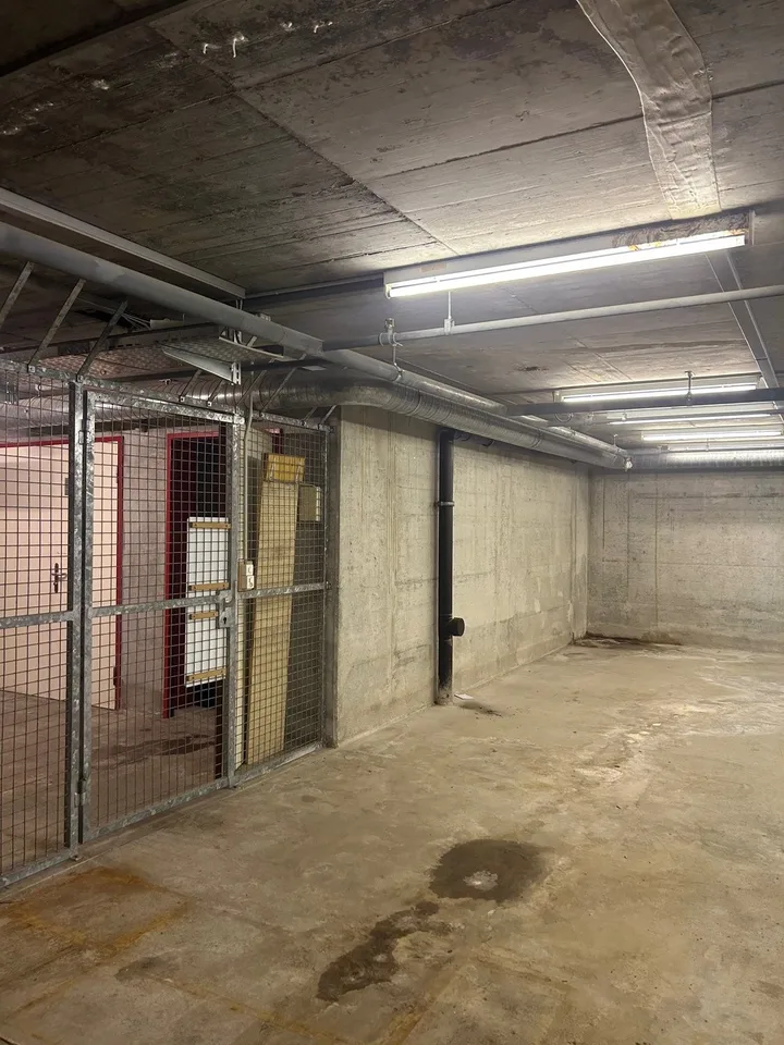 Spazio di stoccaggio situato in posizione centrale in affitto
