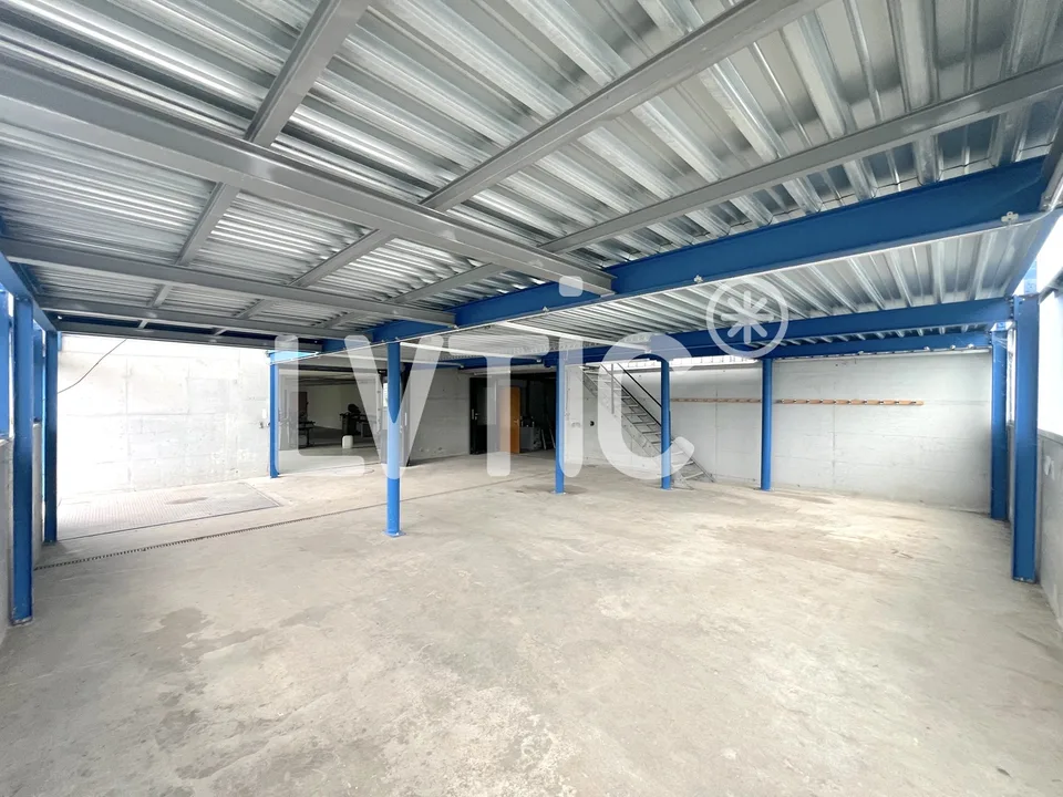 Laboratori, magazzini, ufficio di 622 m2 in affitto a Moudon – foto 7 di 10