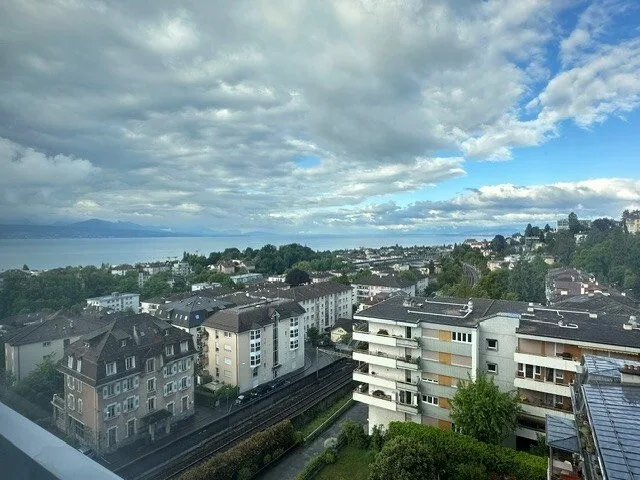 Magnifique duplex avec vue sur le lac, colocation possible