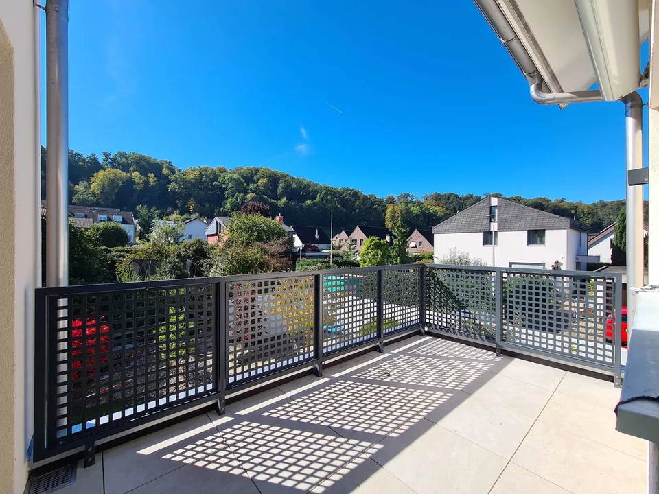Habitation moderne sans barrières avec vue lointaine
