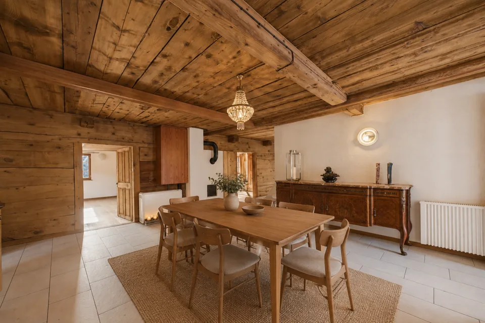 Sanierte Chalet-Wohnung in Törbel - Bergsicht, Kachelofen und sonnige Südhanglage