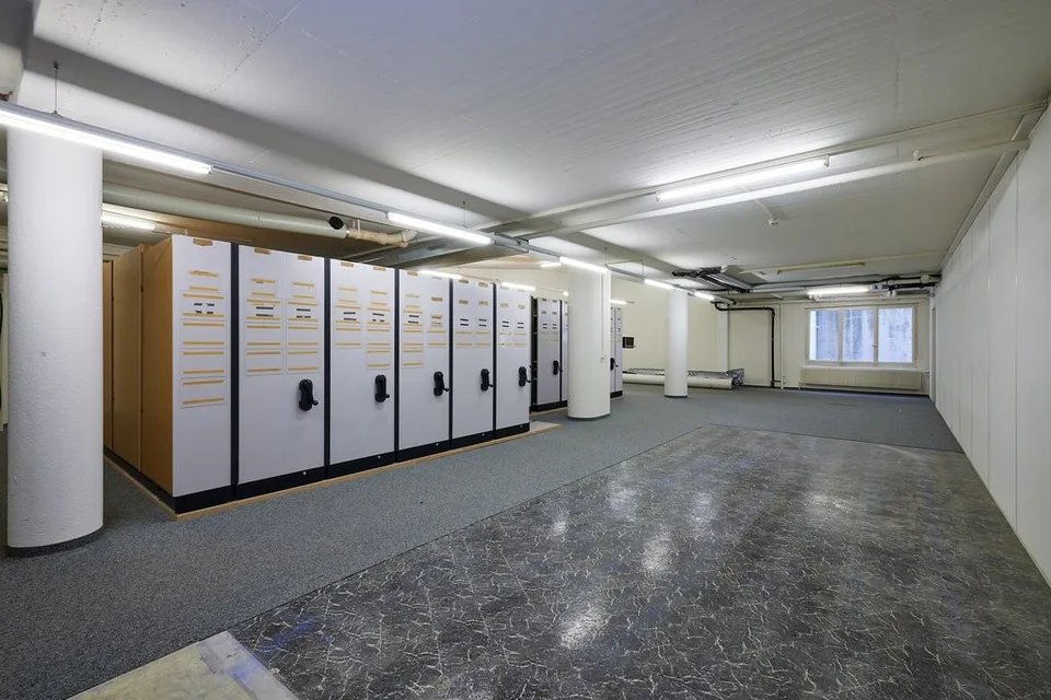 366 qm vielseitig nutzbare Fläche zu vermieten – Foto 7 von 12