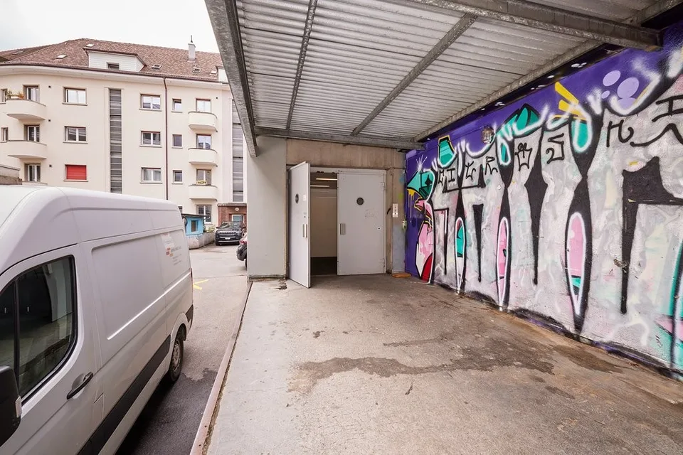 366 qm vielseitig nutzbare Fläche zu vermieten – Foto 11 von 12