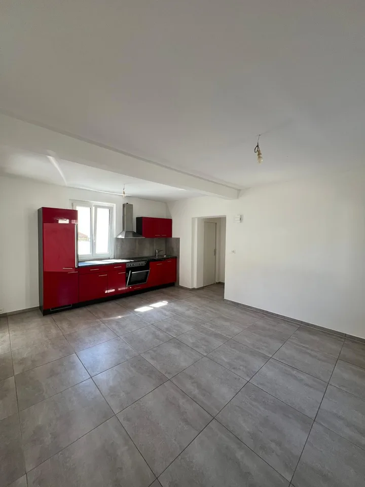 Appartement 3 pièces rénové au cœur de Moutier