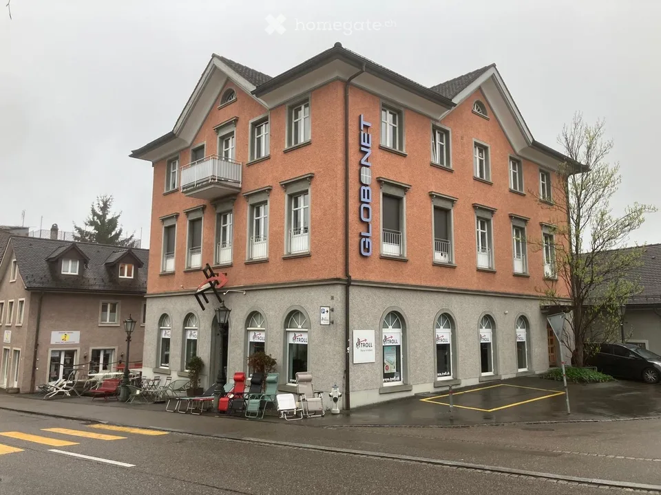 Erstvermietung nach umfassender Renovation: 3.5-Zimmer-Wohnung mit Balkon im 3. OG – Wil SG