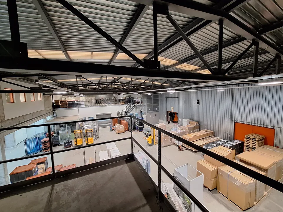 Lager-/Logistikfläche - ZU VERMIETEN – Foto 10 von 16