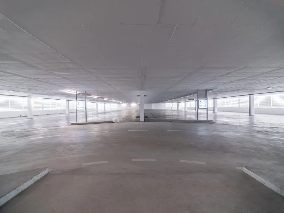 Parcheggi nel garage del TechCenter Reinach