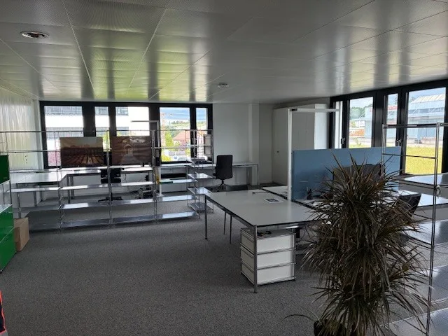 Areas of 267 m2, current offices, possible for cabinets etc. – photo 7 of 8