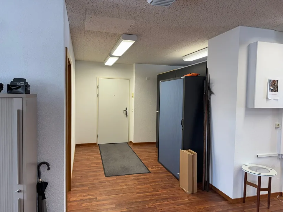Moderne Büroräume an zentraler Lage in Reinach AG – Foto 6 von 8