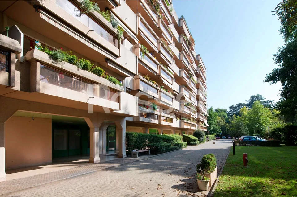 Arcade d'env. 81 m² au rez-de-chaussée