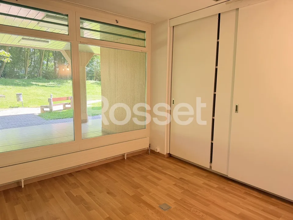 Arcade d'env. 81 m² au rez-de-chaussée