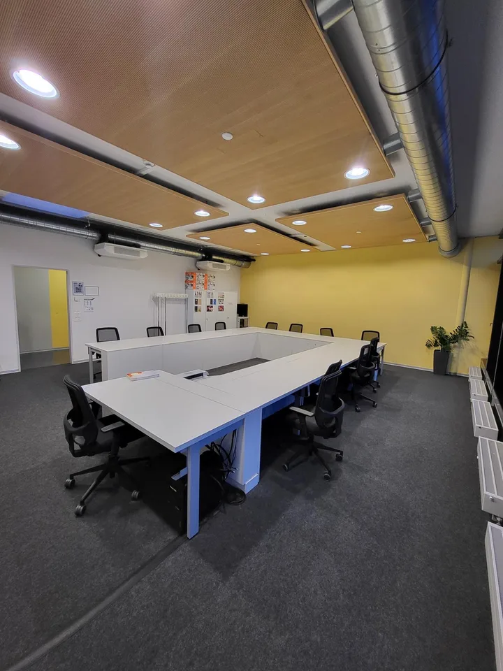 Office/Service Area in Surseepark