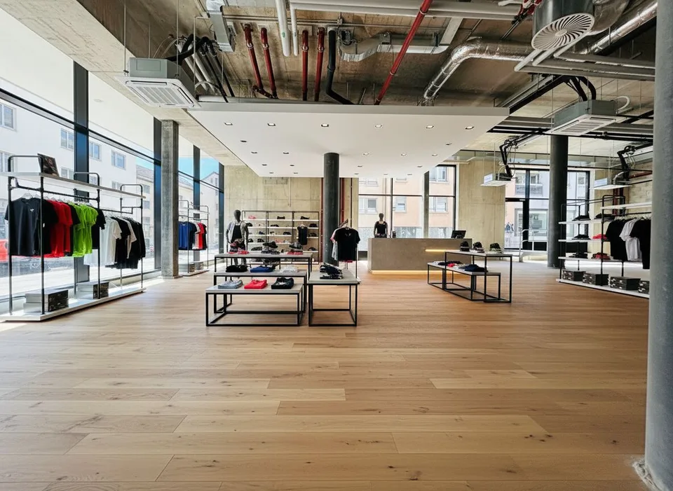 À louer - Surface commerciale neuve de 246 m² au coeur de Rolle - Rue du Temple