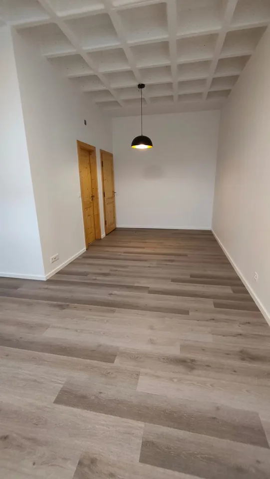 Lokal mit 1,5 Zimmern am Chemin de la Forêt