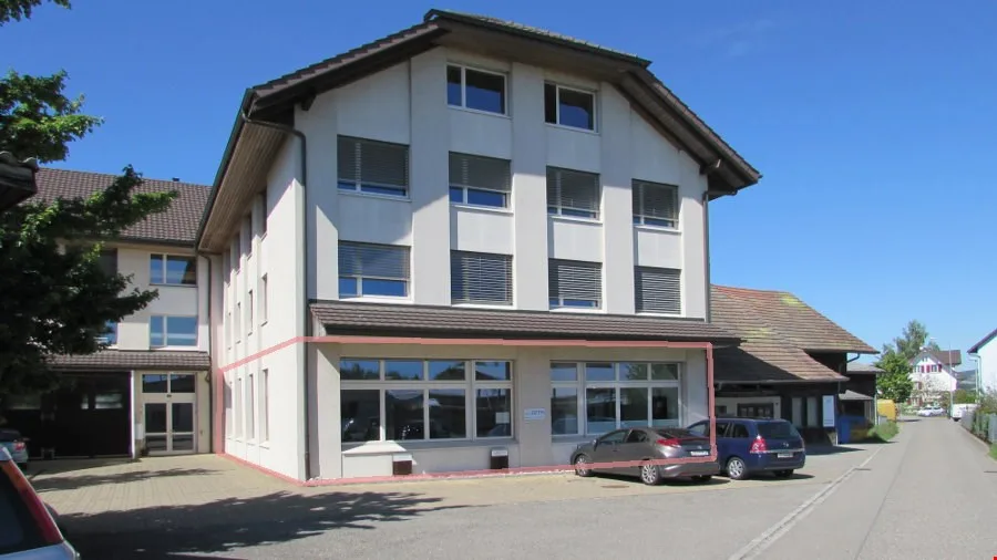 günstige Verkauf/Schulung/Büros/Ausstellung/Lager/Praxisräume