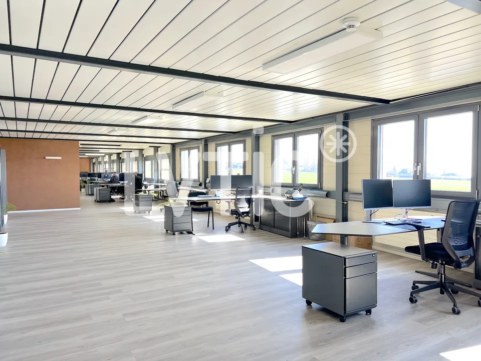Industriehalle, 3600 m2 Bürofläche zur Miete in der Nähe von Cortaillod – Foto 7 von 11
