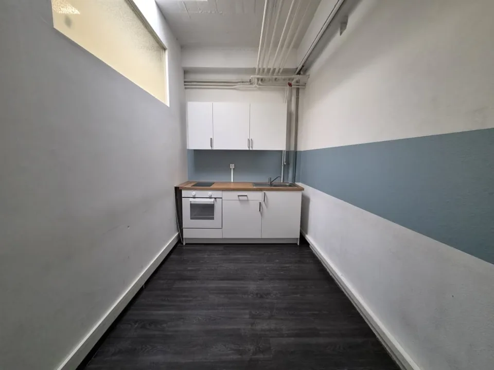 Lokal mit etwa 174m2 im Erdgeschoss. – Foto 6 von 6