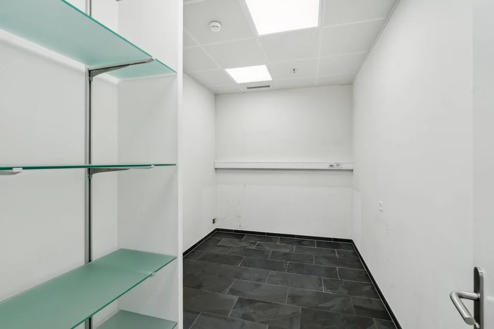 Exklusives Ladenlokal am Neumarkt 4 in St. Gallen – Foto 6 von 8